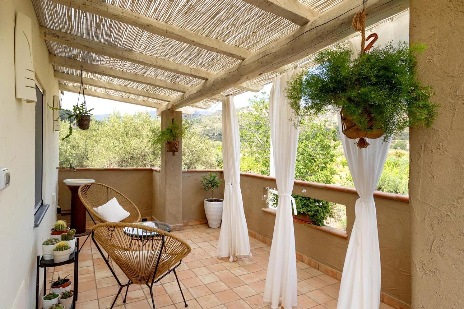 Villa Alcantara Di Charme Graniti Экстерьер фото